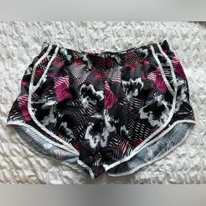 Calvin Klein: Women Athletic shorts size XL